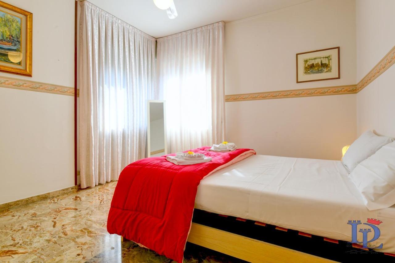 Desenzanoloft Official Partner Marriott Homes & Villas - The Sunflower Front Lake Desenzano del Garda Extérieur photo