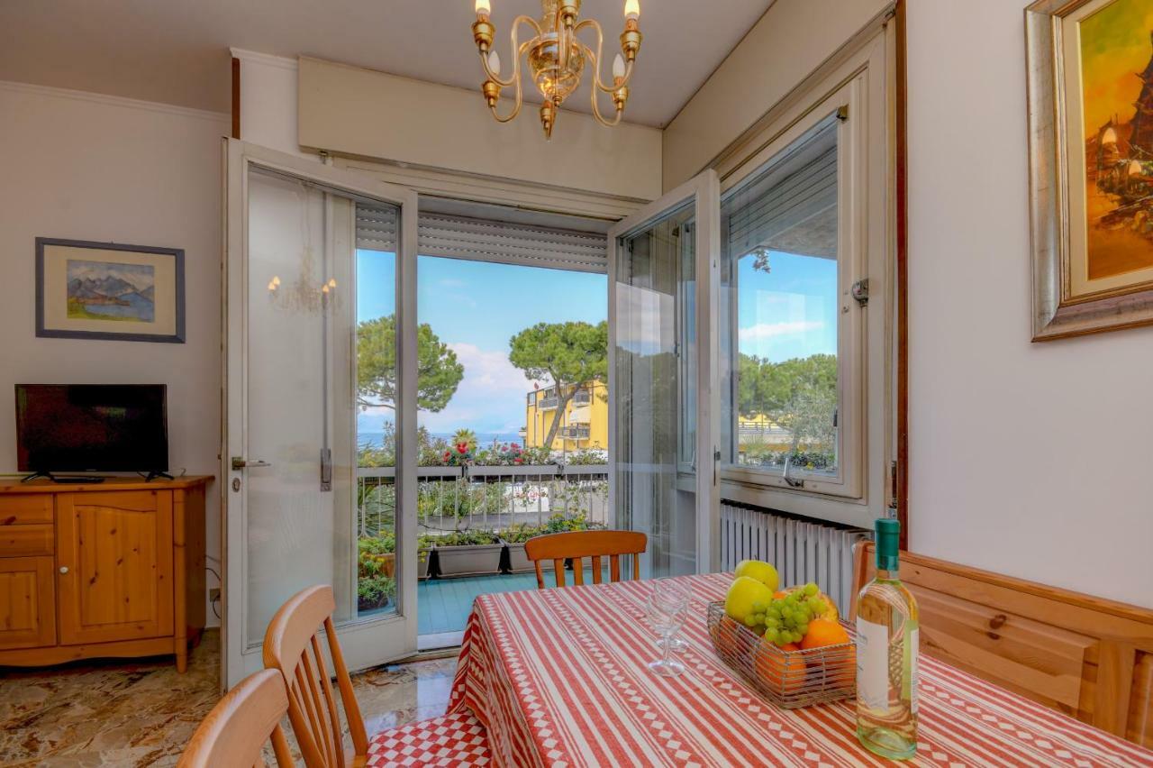 Desenzanoloft Official Partner Marriott Homes & Villas - The Sunflower Front Lake Desenzano del Garda Extérieur photo